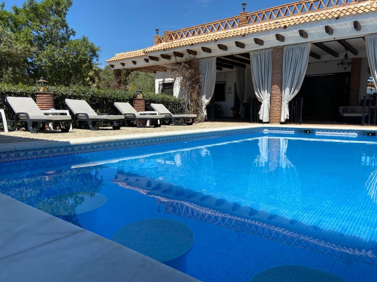 Villa Zahar Periana Exterior photo