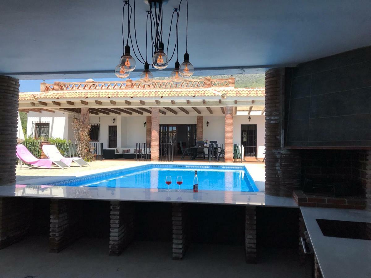 Villa Zahar Periana Exterior photo