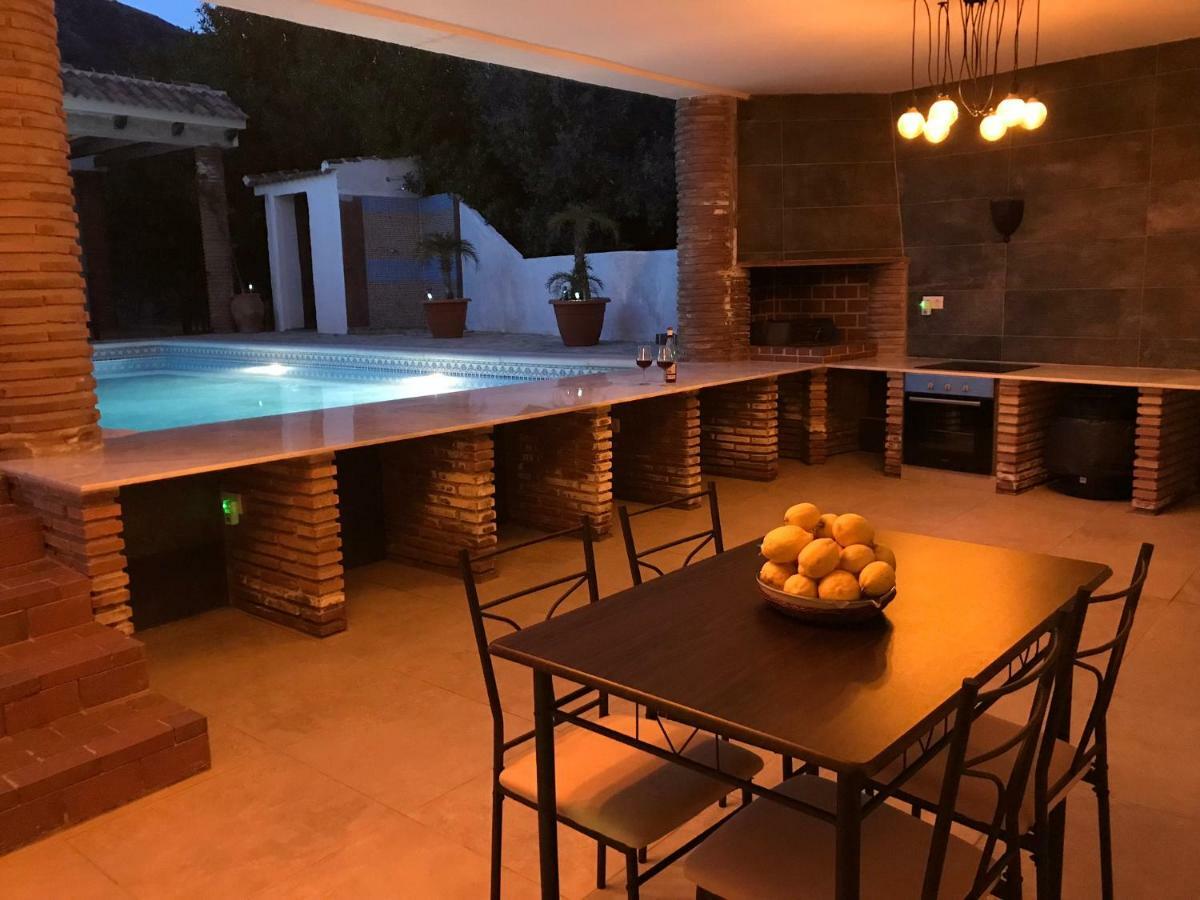 Villa Zahar Periana Exterior photo