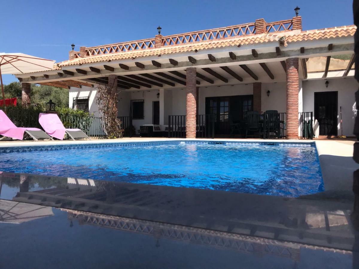 Villa Zahar Periana Exterior photo